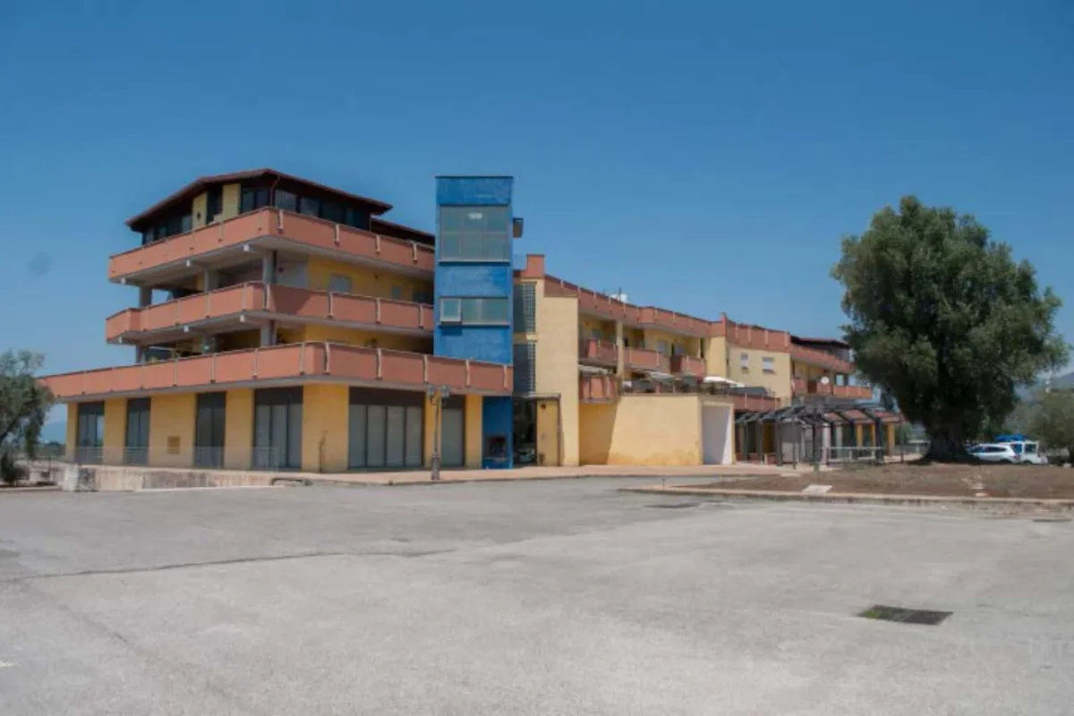 Locale commerciale a Sonnino (LT)